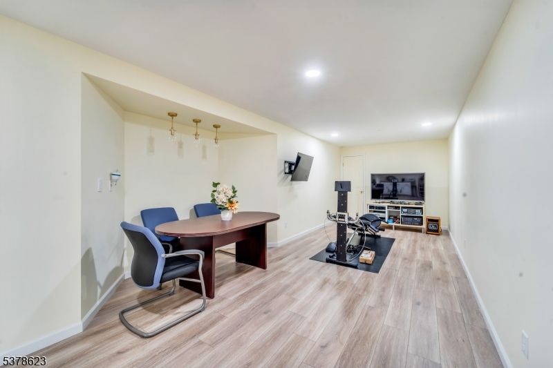 Dining room, Fitness Equipment, Interior, Recessed Lighting, Wood Texture Flooring