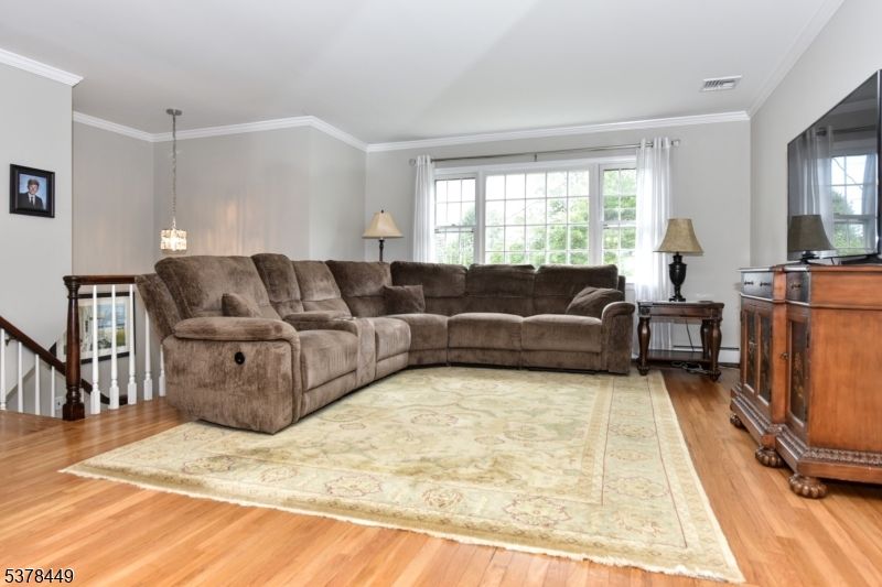 Interior, Living room, Pendant Lights, Wood Texture Flooring