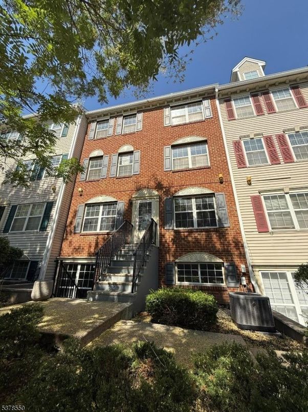 Attached, Exterior, Facade, Brick Facade, Rowhouse