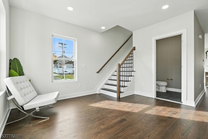 Bathroom, Interior, Recessed Lighting, Wood Texture Flooring