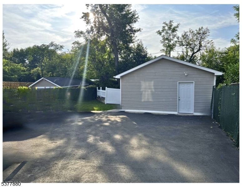 Backyard, Detached Garage, Exterior