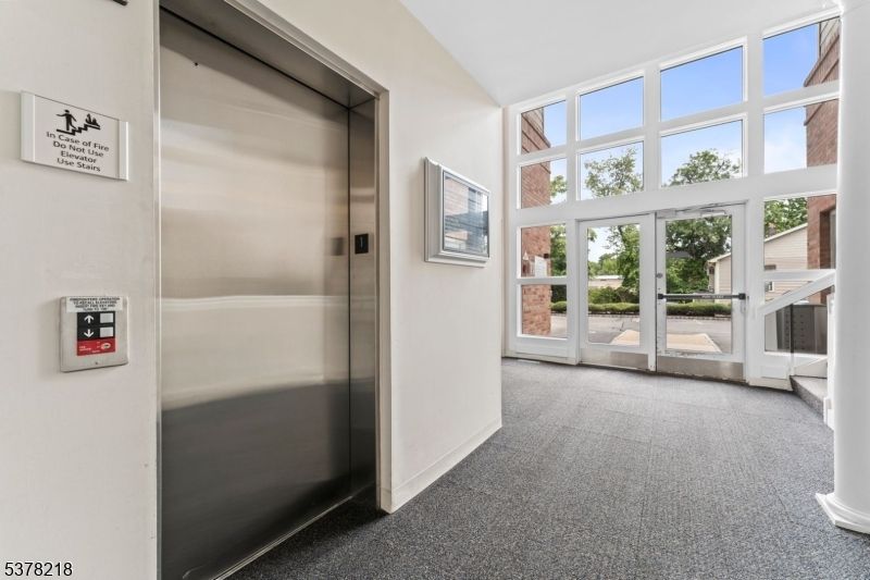 Elevator, Interior
