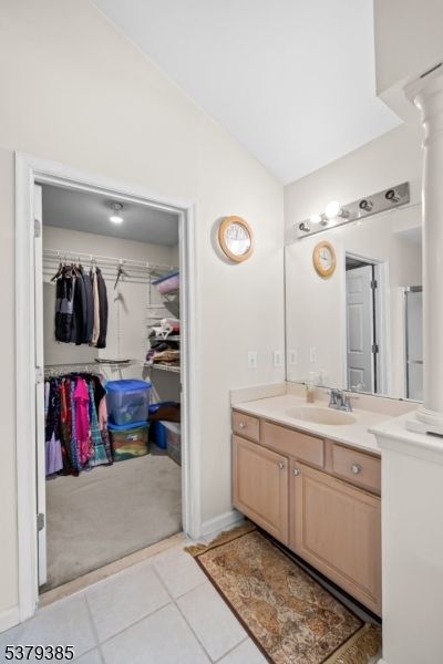 Bathroom, Dual Sink Vanities, Interior, Walk-in Closets