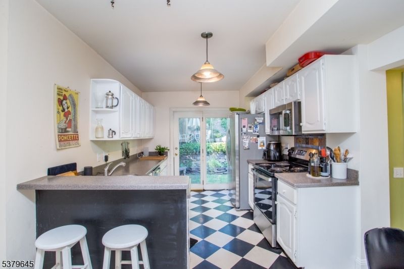 Interior, Kitchen, Pendant Lights