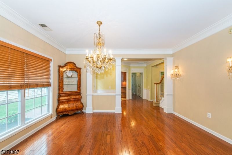 Chandelier, Interior, Wood Texture Flooring