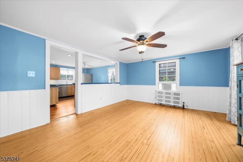 Empty room, Interior, Kitchen, Recessed Lighting, Wood Texture Flooring
