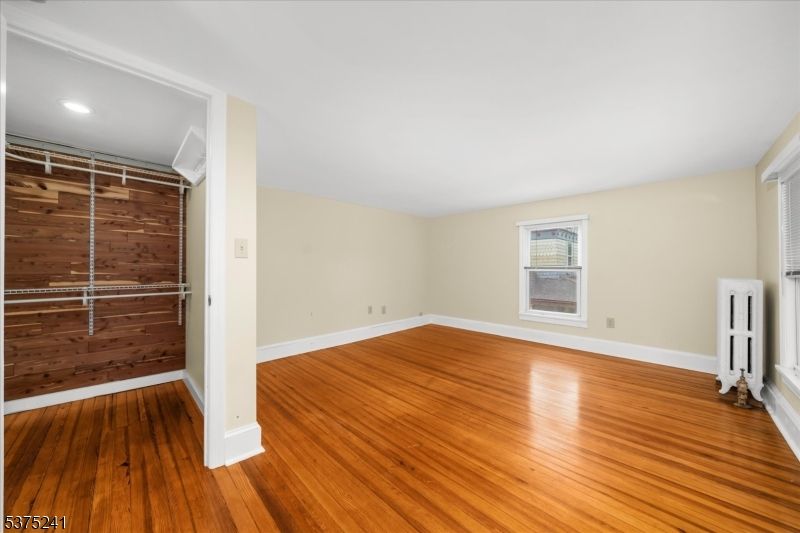 Empty room, Interior, Recessed Lighting, Wood Texture Flooring, Wooden Walls