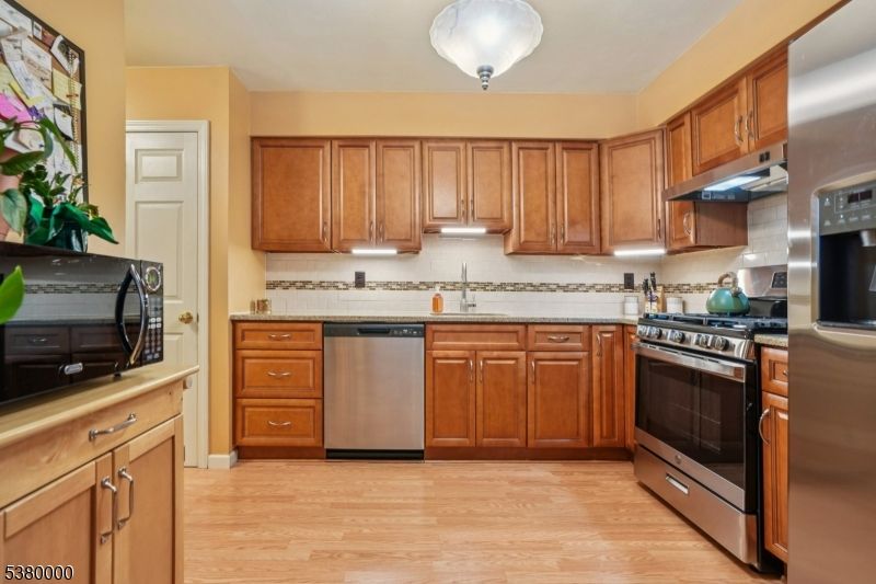 Interior, Kitchen, Stainless Steel Appliances, Wood Texture Flooring