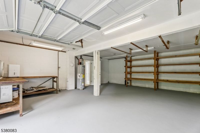 Garage, Interior