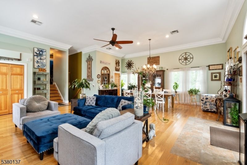 Chandelier, Dining room, Interior, Living room, Recessed Lighting, Wood Texture Flooring