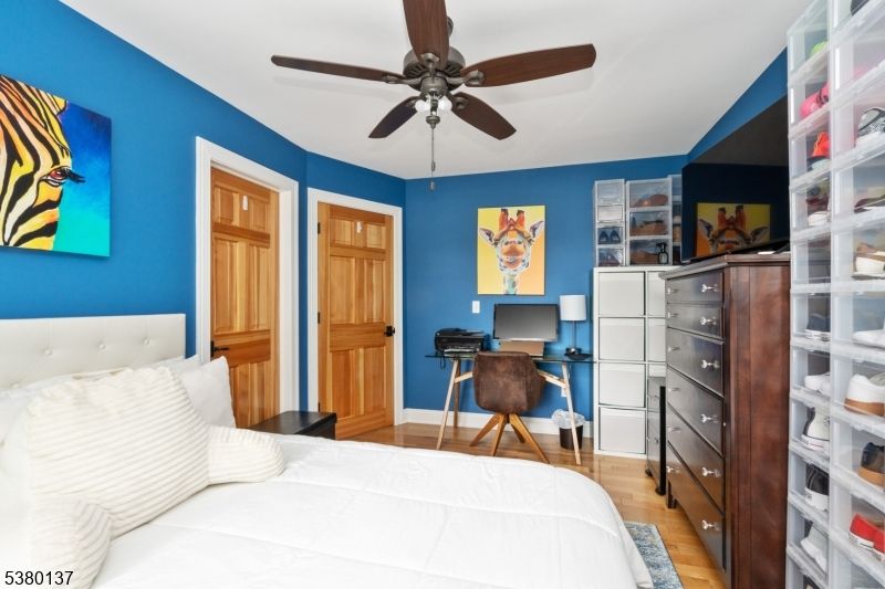 Bedroom, Home Office, Interior, Wood Texture Flooring