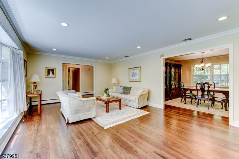 Chandelier, Dining room, Interior, Living room, Recessed Lighting, Wood Texture Flooring