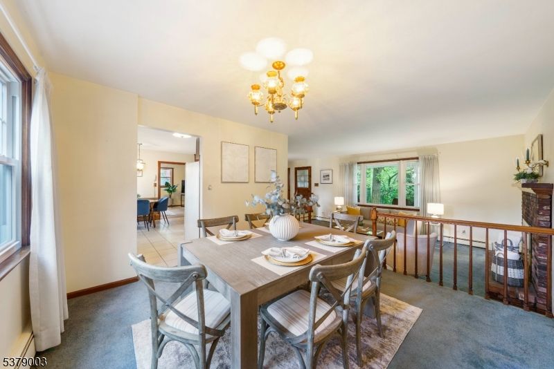 Chandelier, Dining room, Interior