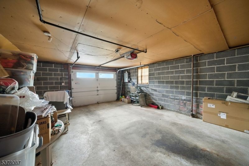 Garage, Interior, Stone Walls