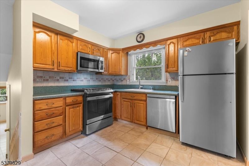 Interior, Kitchen, Stainless Steel Appliances