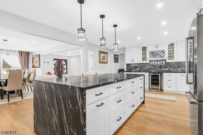 Dining room, Interior, Kitchen, Pendant Lights, Recessed Lighting, Wood Texture Flooring