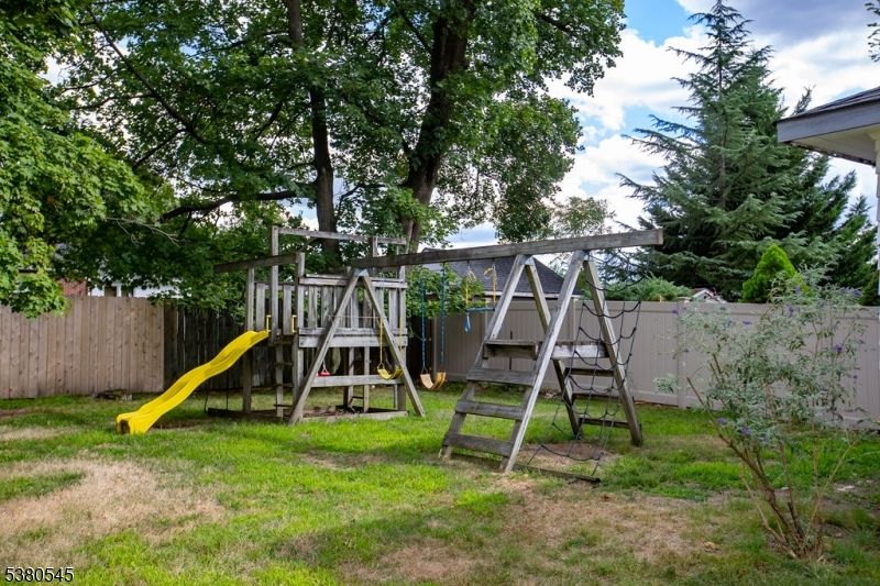 Backyard, Exterior, Playground