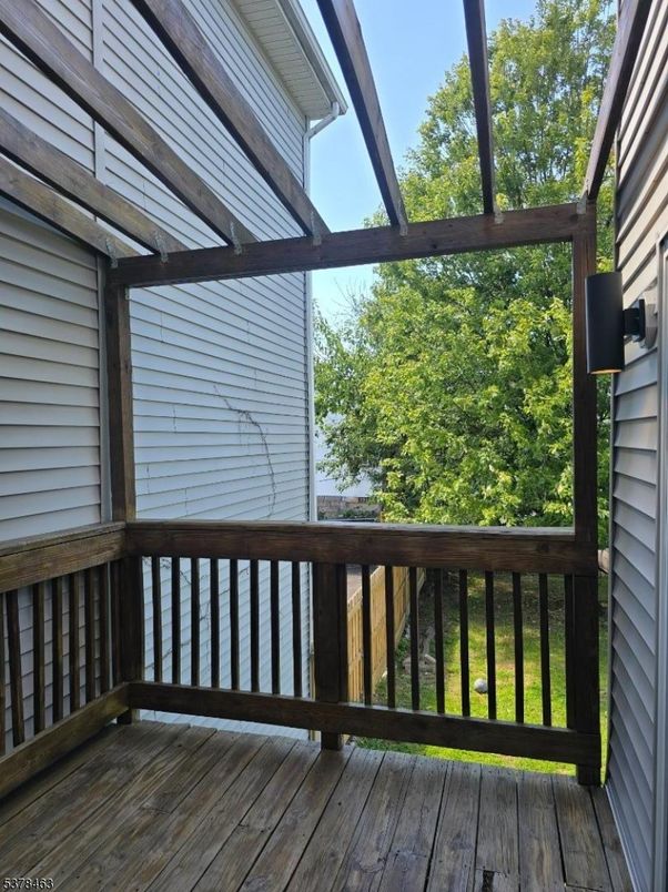 Exterior, Wood Texture Flooring