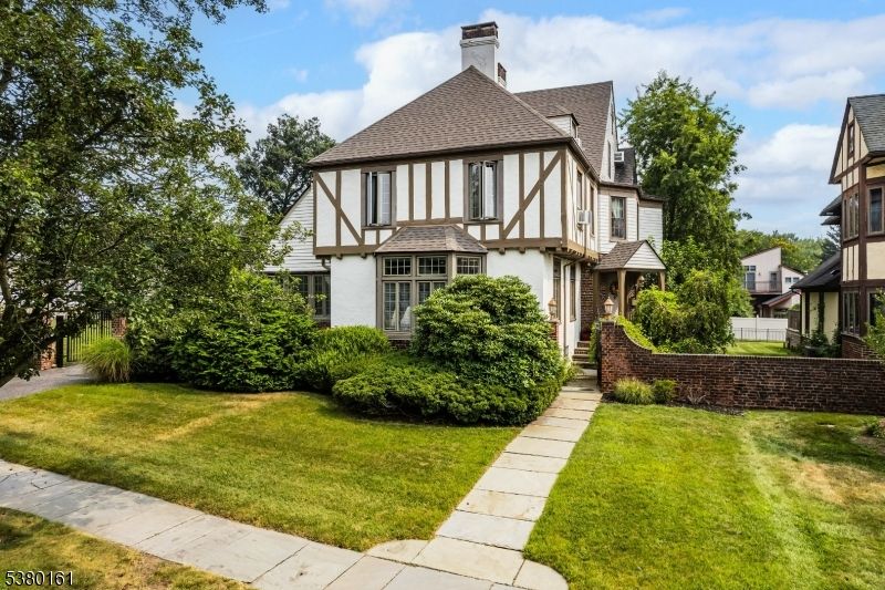 Backyard, Exterior, Facade, Tudor Revival
