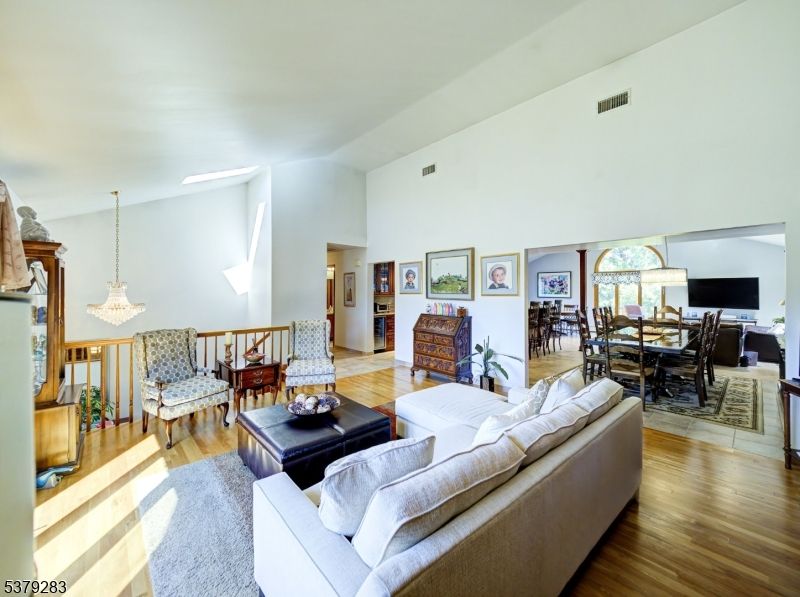 Chandelier, Dining room, Interior, Living room, Wood Texture Flooring