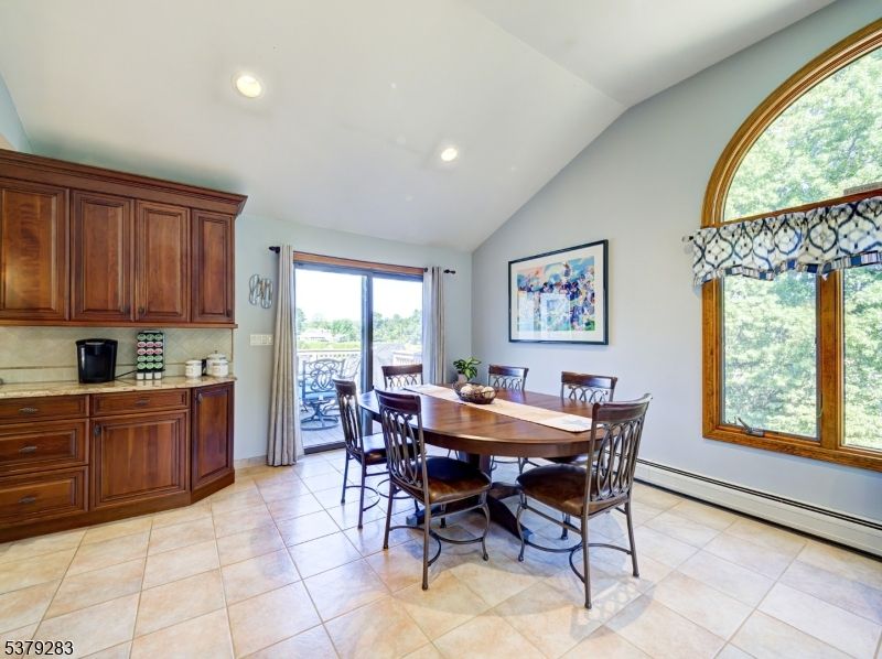Dining room, Interior, Recessed Lighting