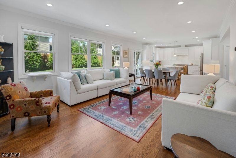 Dining room, Interior, Kitchen, Living room, Pendant Lights, Recessed Lighting, Wood Texture Flooring