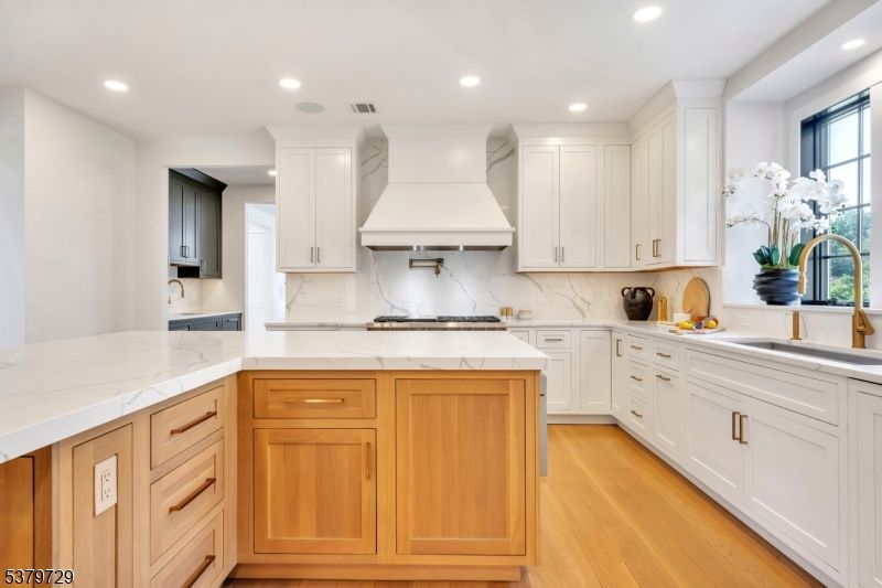 Interior, Kitchen, Marble Walls, Recessed Lighting, Wood Texture Flooring