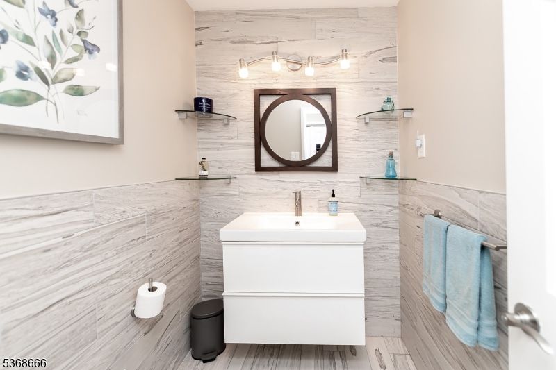 Bathroom, Interior, Marble Walls