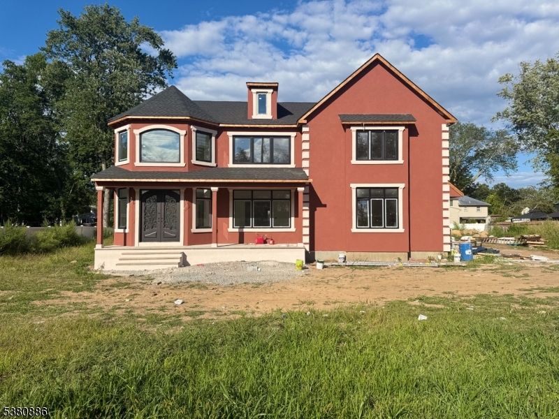 Backyard, Exterior, Facade, Queen Anne Victorian