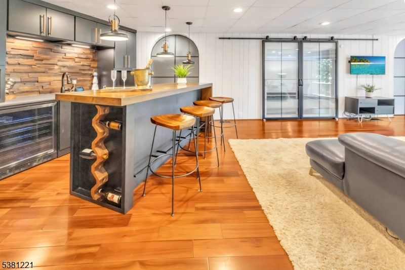 Interior, Kitchen, Pendant Lights, Recessed Lighting, Wood Texture Flooring, Wooden Walls