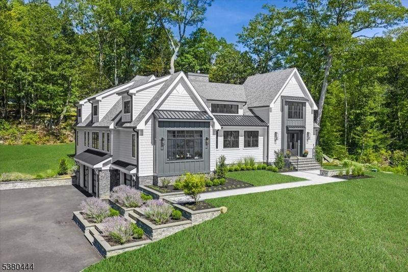 Backyard, Exterior, Facade, Farmhouse