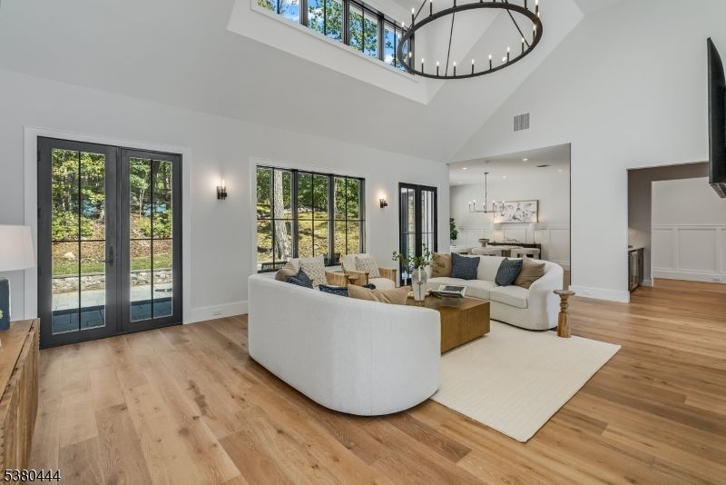 Interior, Living room, Pendant Lights, Recessed Lighting, Wood Texture Flooring