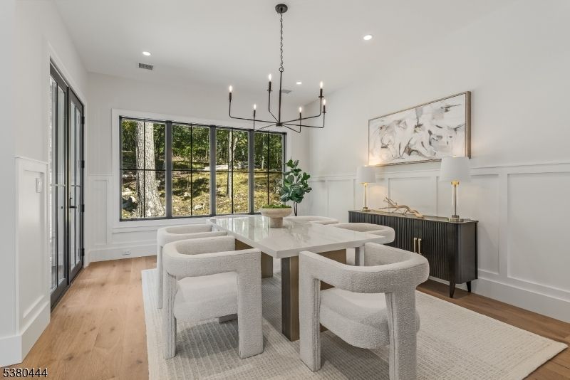 Chandelier, Dining room, Interior, Pendant Lights, Recessed Lighting, Wood Texture Flooring