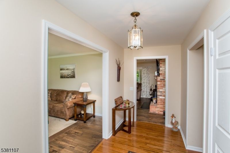 Interior, Pendant Lights, Stone Walls, Wood Texture Flooring