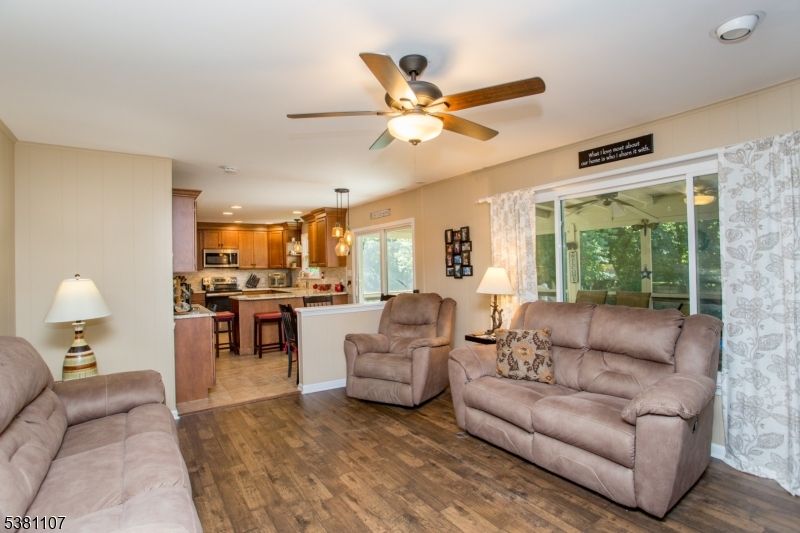 Interior, Kitchen, Living room, Pendant Lights, Recessed Lighting, Stainless Steel Appliances, Wood Texture Flooring
