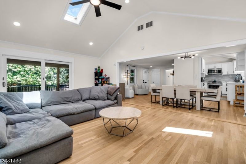 Dining room, Interior, Kitchen, Living room, Pendant Lights, Recessed Lighting, Stainless Steel Appliances, Wood Texture Flooring