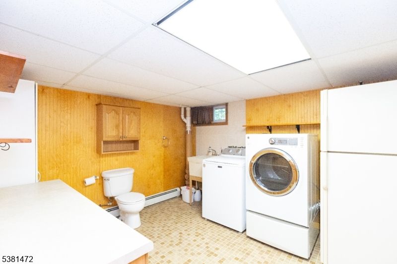 Interior, Washer, Wooden Walls