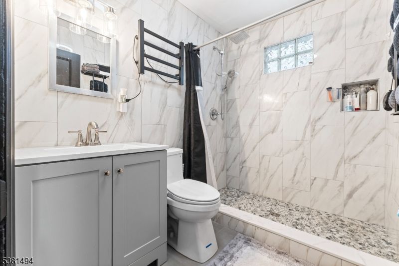 Bathroom, Interior, Marble Walls