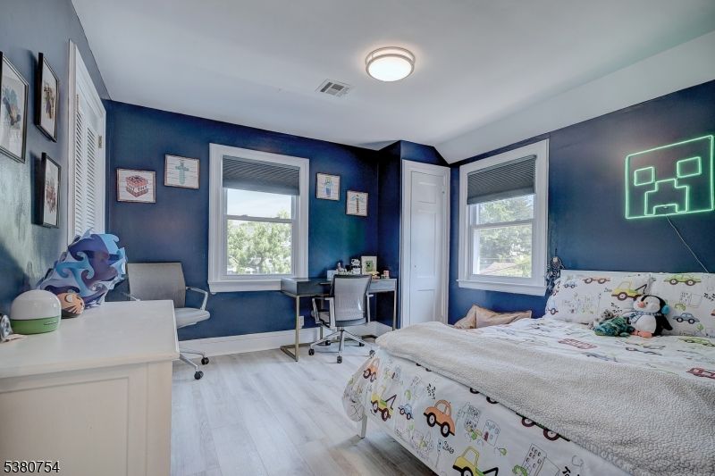 Bedroom, Home Office, Interior, Wood Texture Flooring