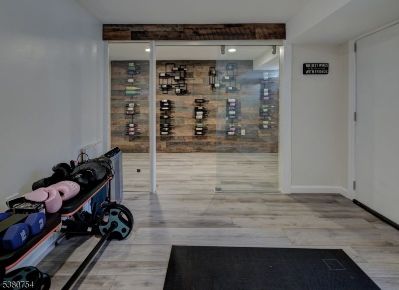 Fitness Equipment, Interior, Recessed Lighting, Wine Storage, Wood Texture Flooring