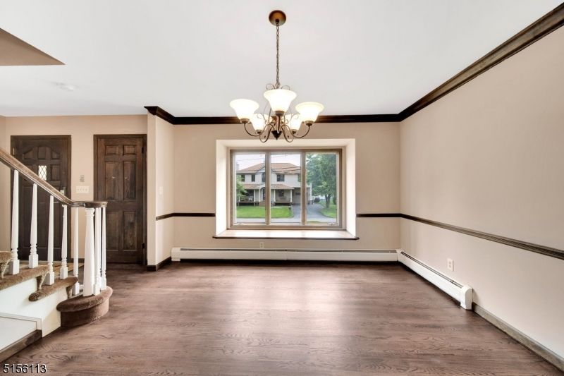 Chandelier, Empty room, Interior, Wood Texture Flooring