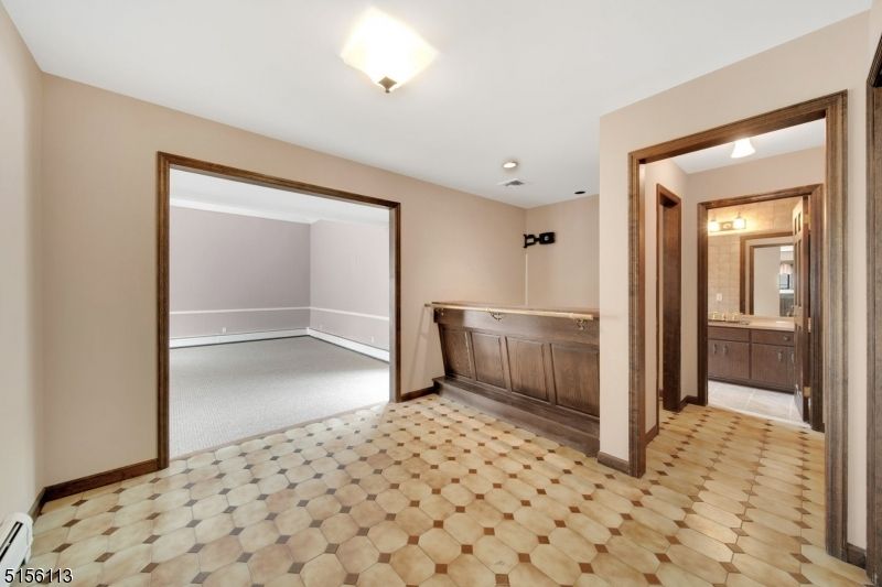 Bathroom, Empty room, Interior, Recessed Lighting