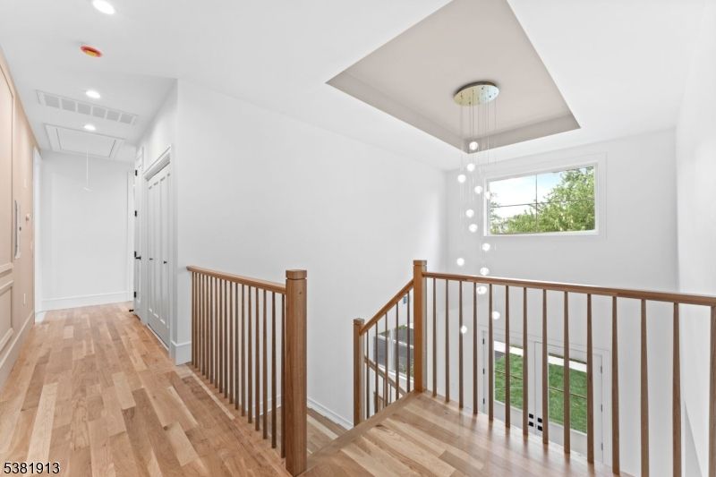 Interior, Pendant Lights, Recessed Lighting, Wood Texture Flooring