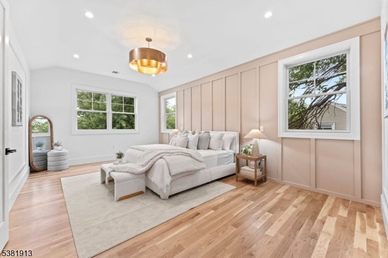 Bedroom, Interior, Pendant Lights, Recessed Lighting, Wood Texture Flooring