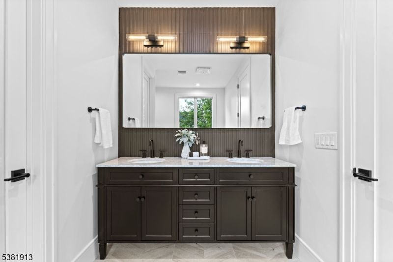 Bathroom, Dual Sink Vanities, Interior, Marble