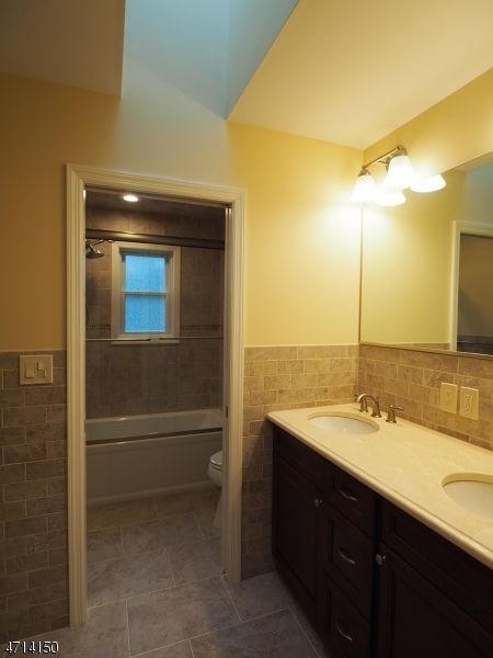 Bathroom, Dual Sink Vanities, Glass Shower, Interior