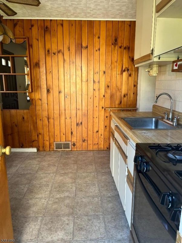 Interior, Kitchen, Wooden Walls