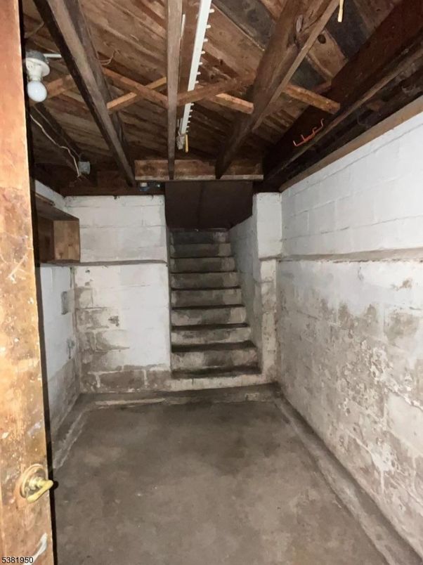 Interior, Wooden Beams