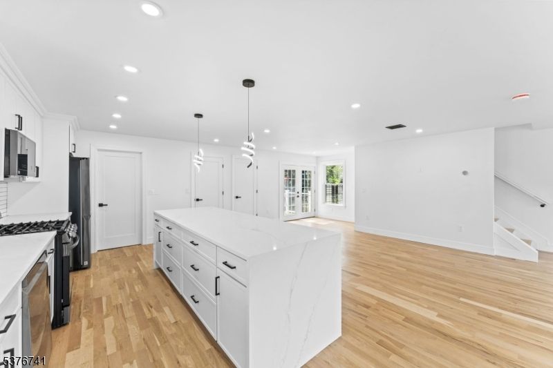 Interior, Kitchen, Pendant Lights, Recessed Lighting, Wood Texture Flooring