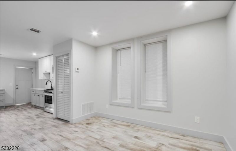 Empty room, Interior, Kitchen, Recessed Lighting, Wood Texture Flooring